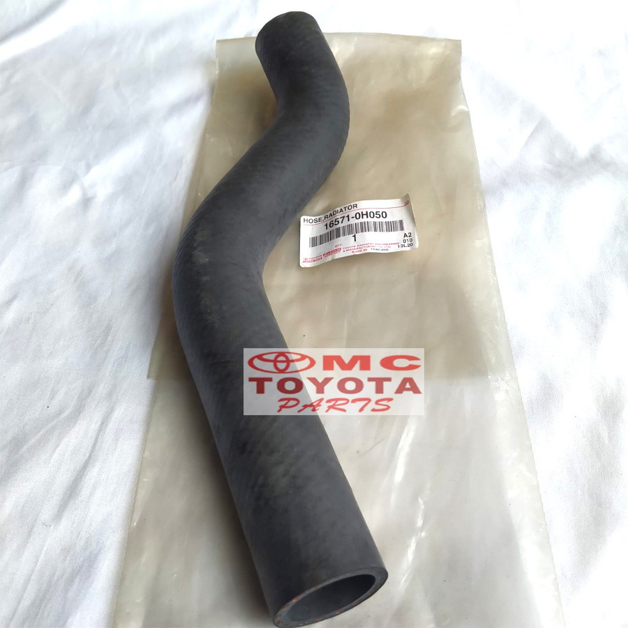 Selang Radiator Atas Camry 2400Cc ACV30 16571-0H050