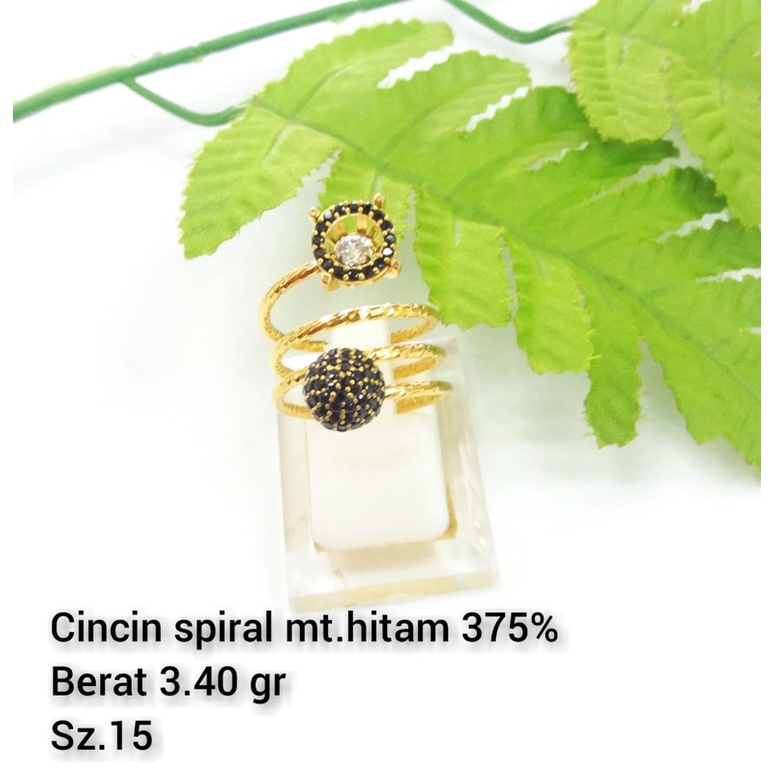 Cincin spiral mata hitam fashion dancing stone kadar 375 8k