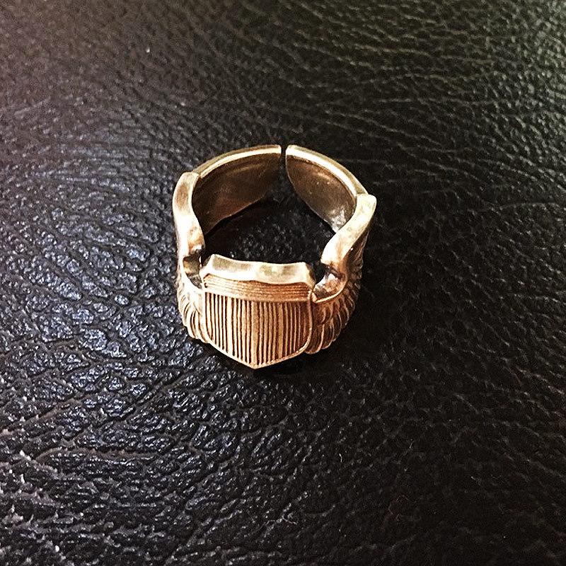 Cincin Model Terbuka Desain Medali Sayap Bahan Metal Gaya Rock Untuk Pria