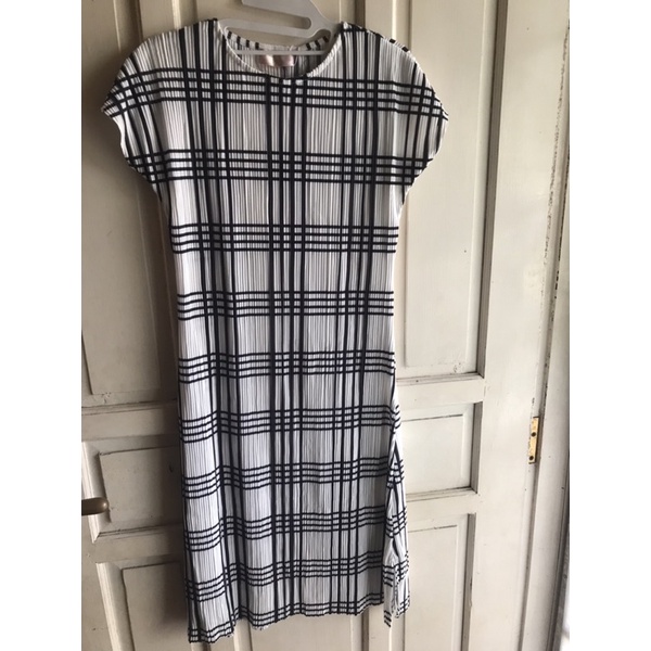 dress plisket bangkok