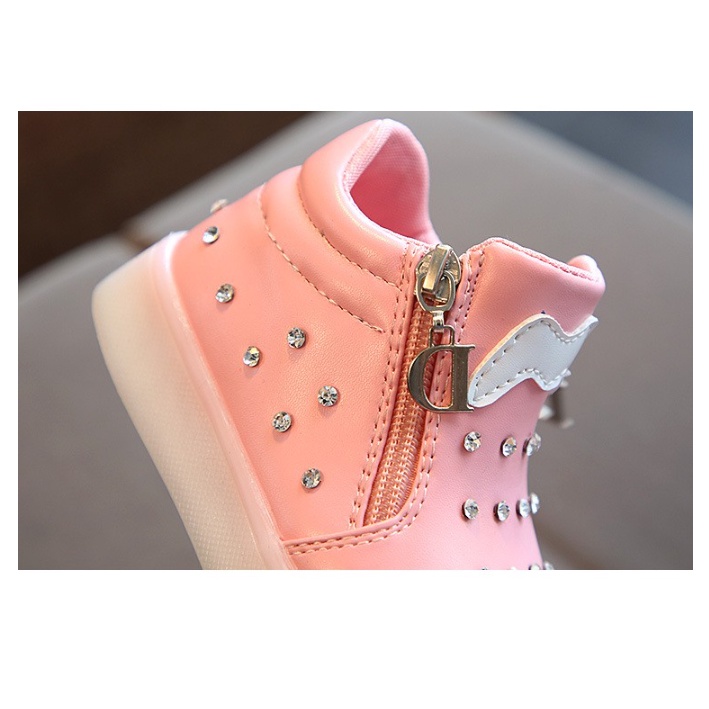 (Kiddiwear) Sepatu Anak Cewe LED Size 31-36