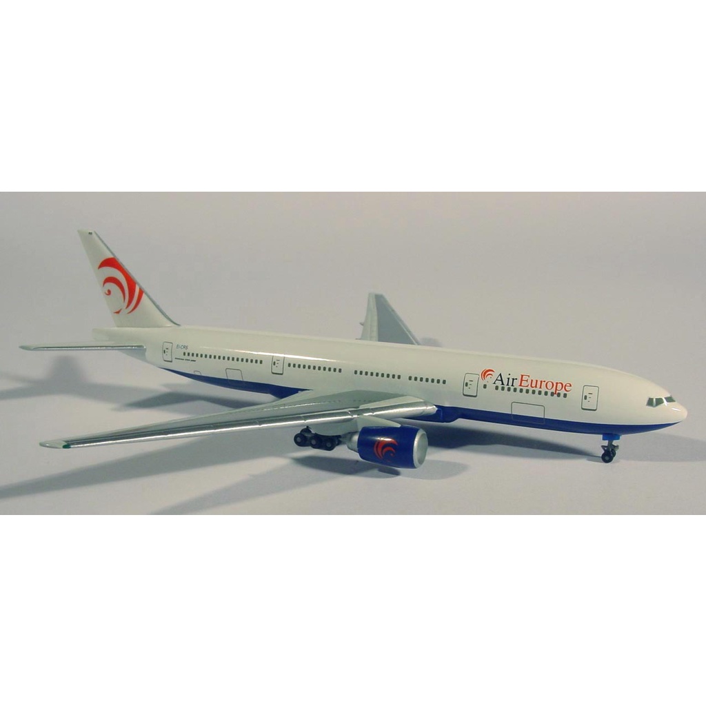 Herpa Wings 506588 1:500 BOEING 777-200 AIR EUROPE