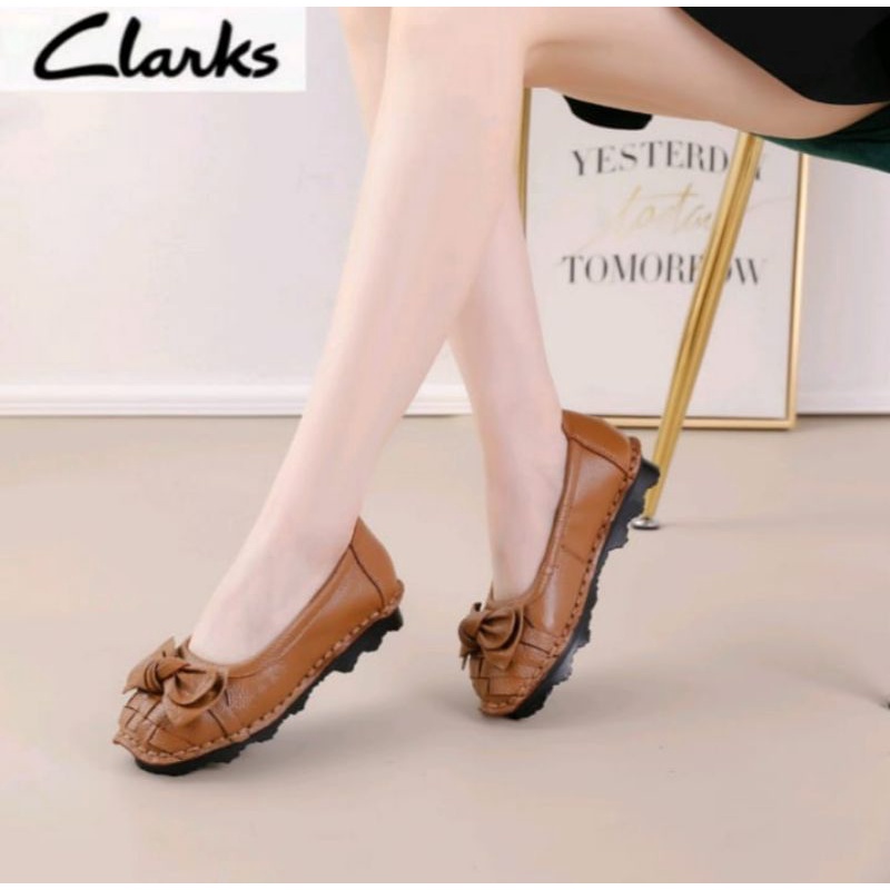 CLARKS Flat Radial new Pita / Clarks flat new pita / Sepatu Clarks wanita