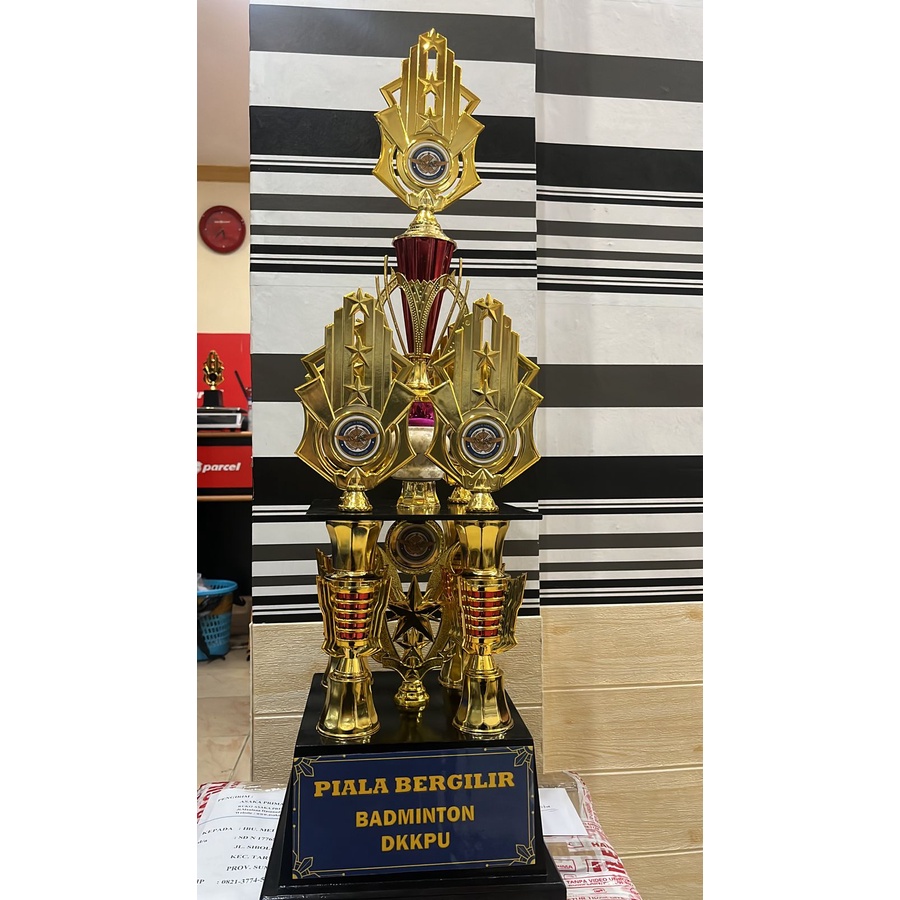 Piala Trophy Kaki 4 (1 pcs )