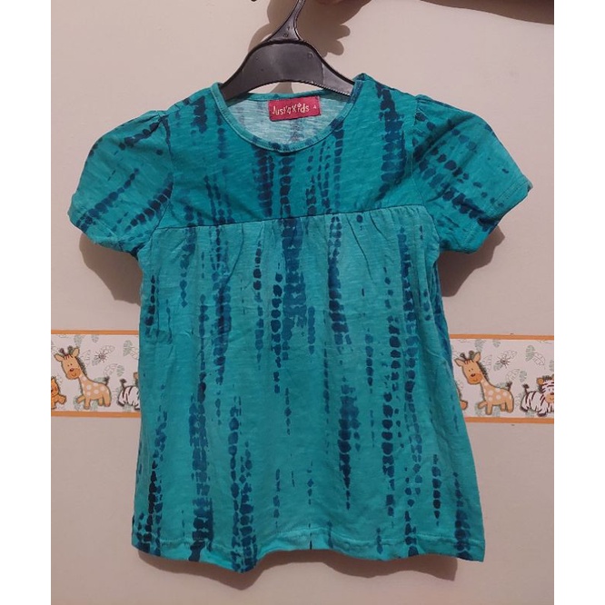 Kaos Anak Perempuan Just 4 Kids (4 Tahun)