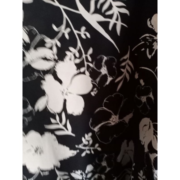 kain sifon motif bunga dan abstrak