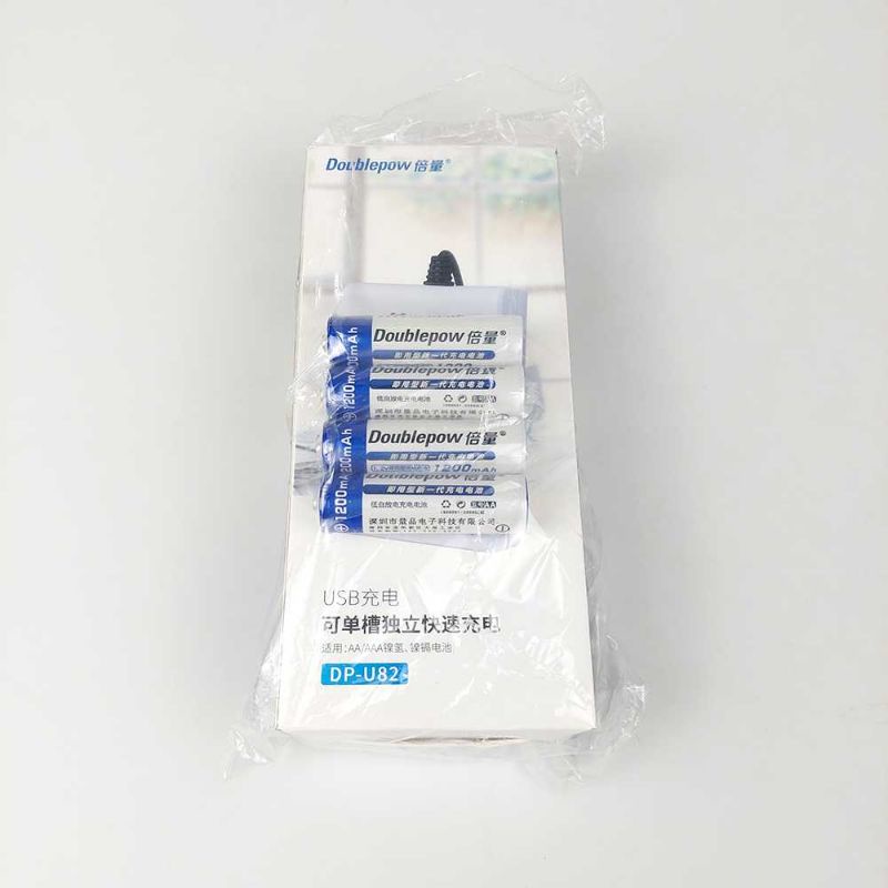 DOUBLEPOW Charger Baterai 4 slot AA/AAA + 4 PCS AA 1200mAh - DP-U82