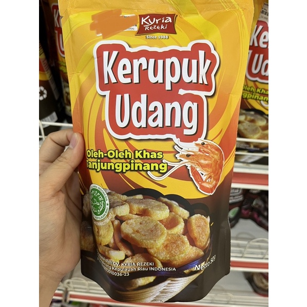 

CemilanBintan Kerupuk udang Khas Bintan( oleholehBintan) 50gram