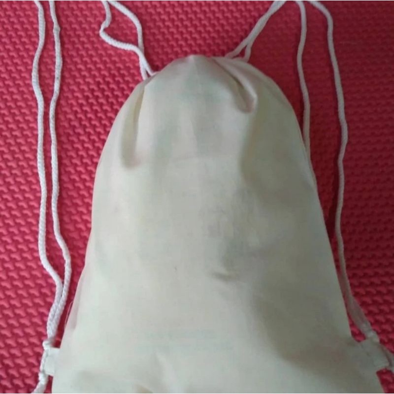 

Tas serut punggung 40x30 polos
