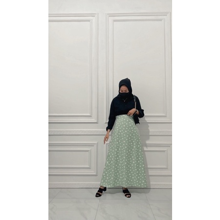 Rok Polka wanita bahan shakila Al size fit to xl/rok pollka wanita