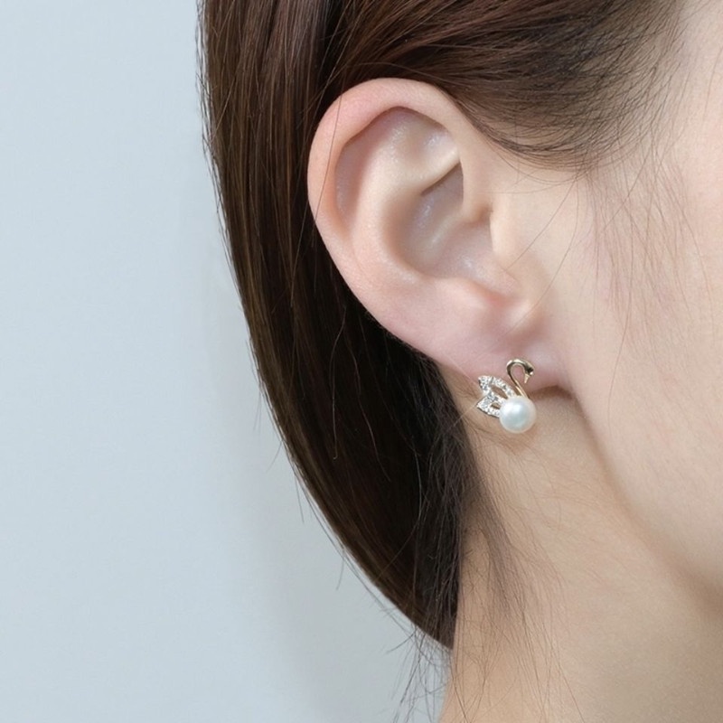 Anting Tusuk Desain Angsa Hias Mutiaraberlian Imitasi Gaya Simpleeleganunik Untuk Wanita