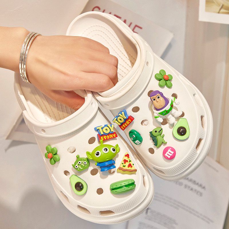 Sandal Wanita Crocs Import Korea Sandal BAIM Fuji Free Toy Story