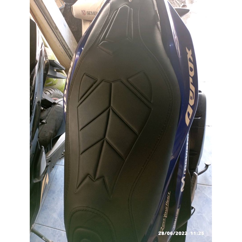 Cover/Kulit Jok Motor YAMAHA AEROX Model Eropa-Cover Jok AEROX 155 MODEL Eropa-Sarung Jok AEROX mode