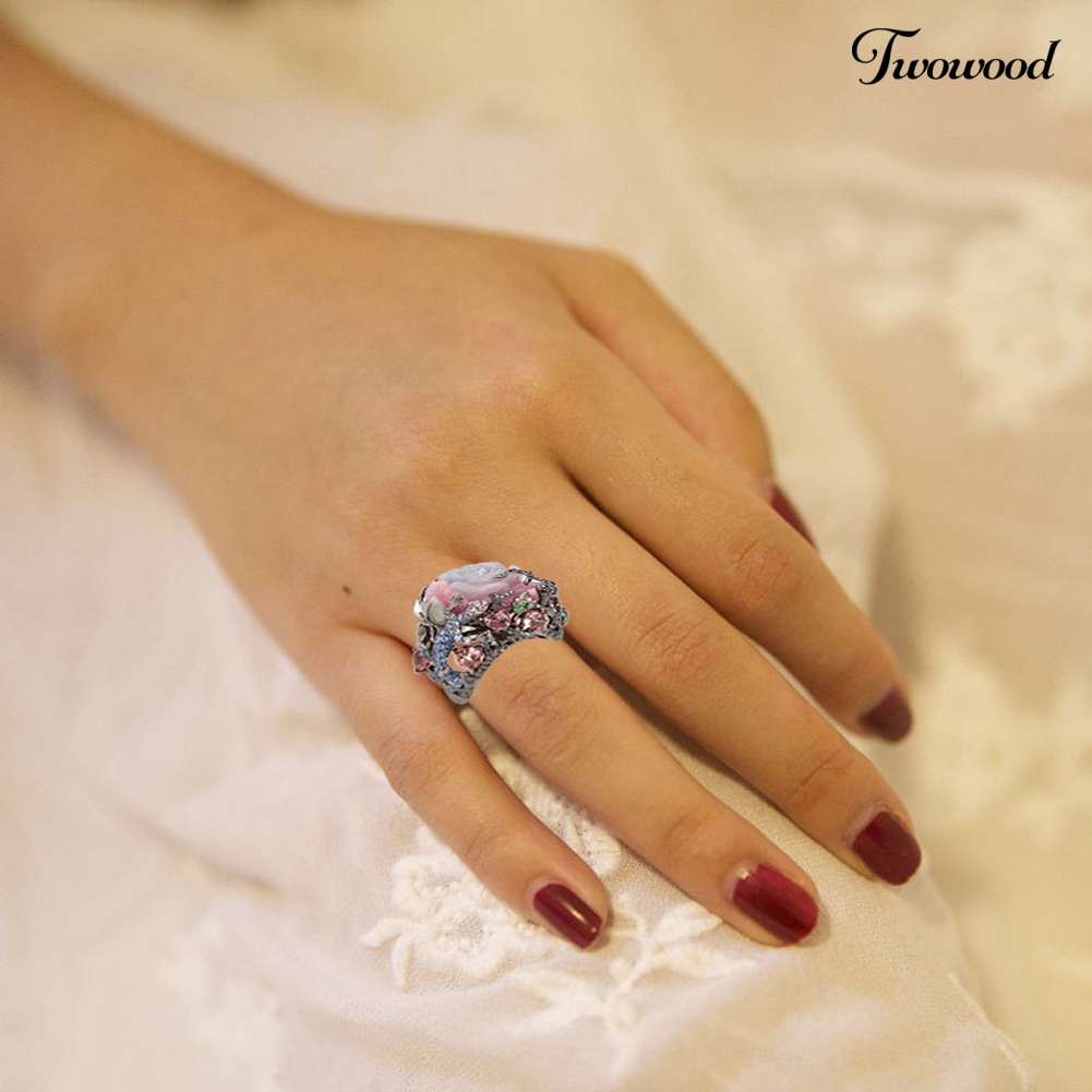 Cincin Motif Bunga Peony Lizard Aksen Berlian Imitasi Untuk Wanita