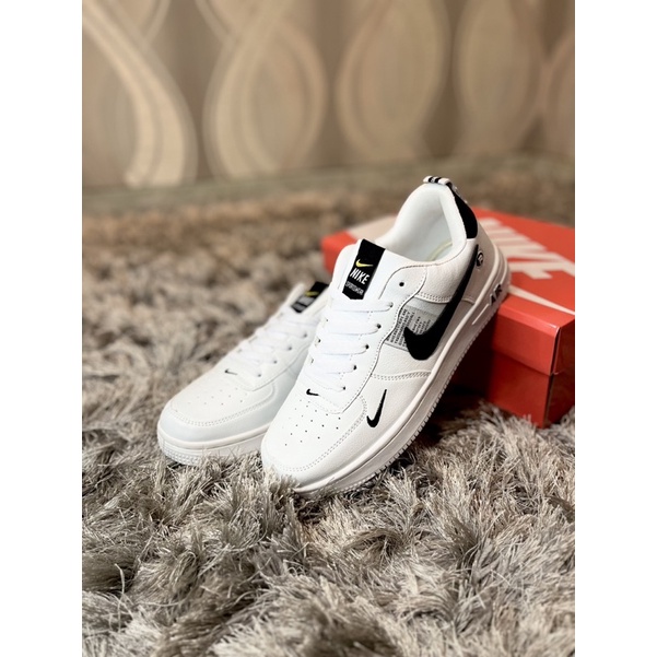 SEPATU CASUAL NIKE Utility SEPATU CASUAL SNEAKERS OLAHRAGA BASKET LARI WHITE WANITA PRIA MURAH KUALI