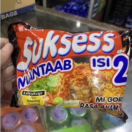 

SUKSES'S Mie Goreng isi 2 Ayam Geprek Pack 126gr