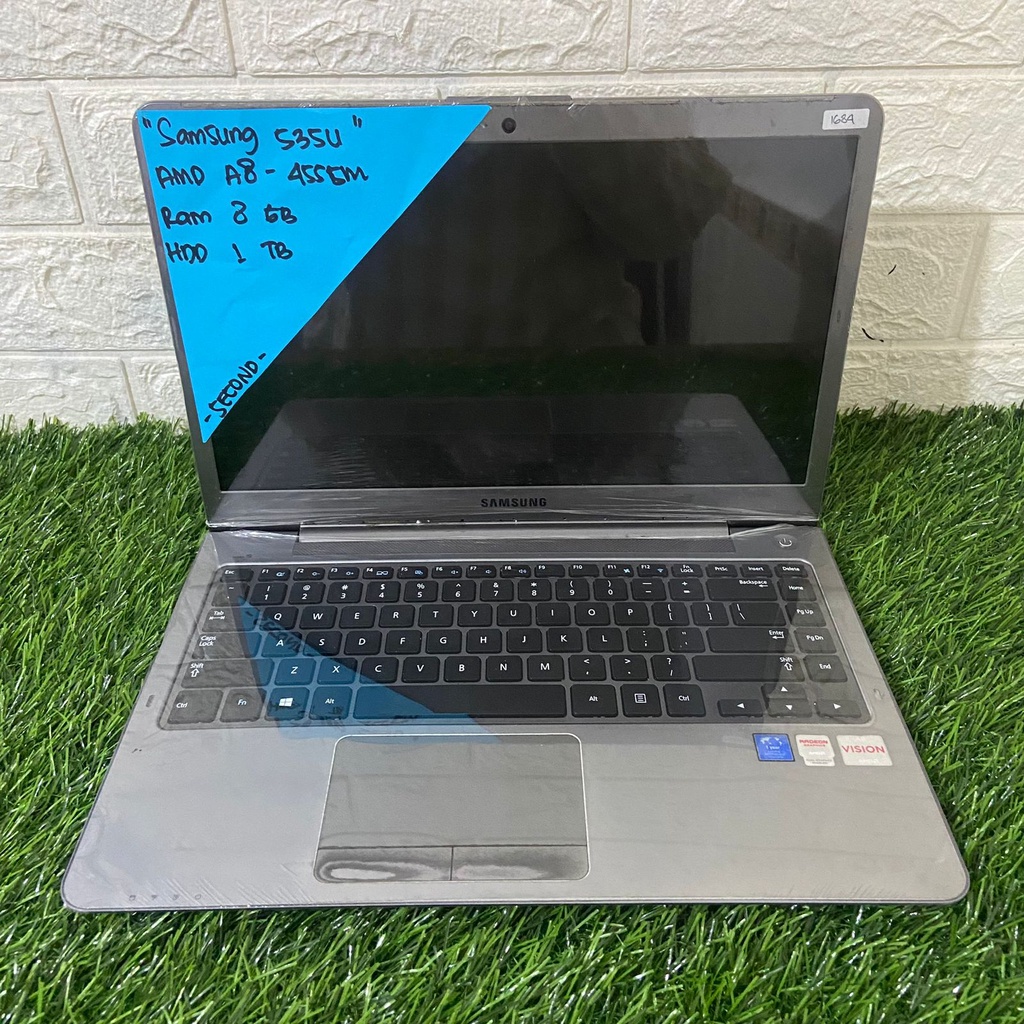 SAMSUNG 535U AMD A8-4555M RAM 8 GB HDD 1 TB 14 INCH