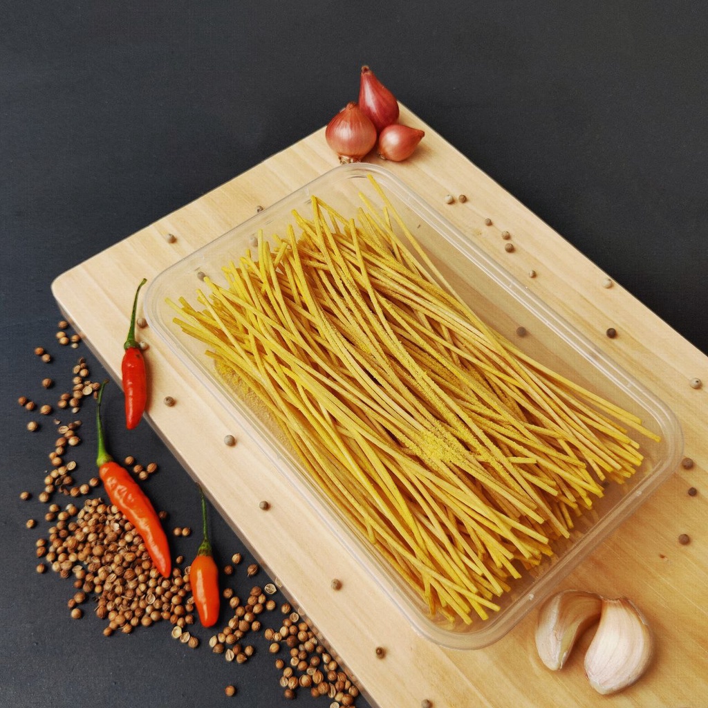 

MIE LIDI JAGUNG MANIS KEMASAN BOX 500ML / MI LIDI / MIELIDI / MILIDI / LILIDIAN / MIE LIDI TIKTOK VIRAL