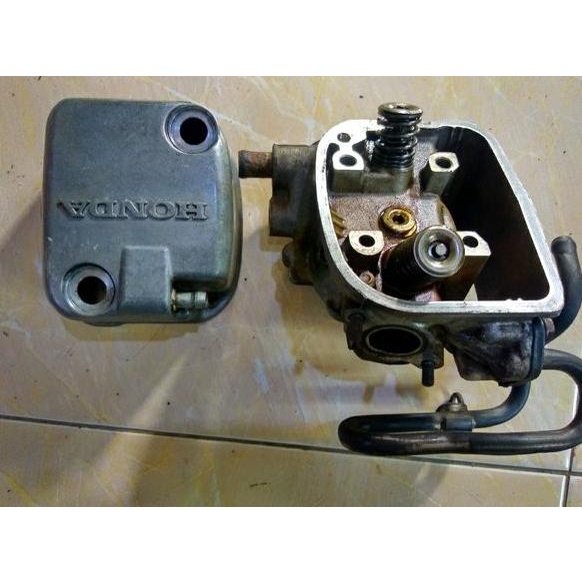 Motor Sparepart Motor BLOK BUSI VARIO LAMA VARIO TEKNO L09