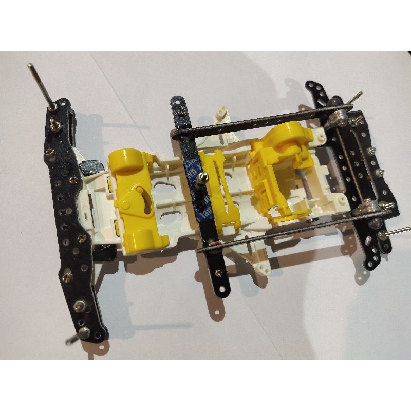 Tamiya STO 100 Kosongan FRP Chassis Bawaan Kit Avante Jr Yellow Special