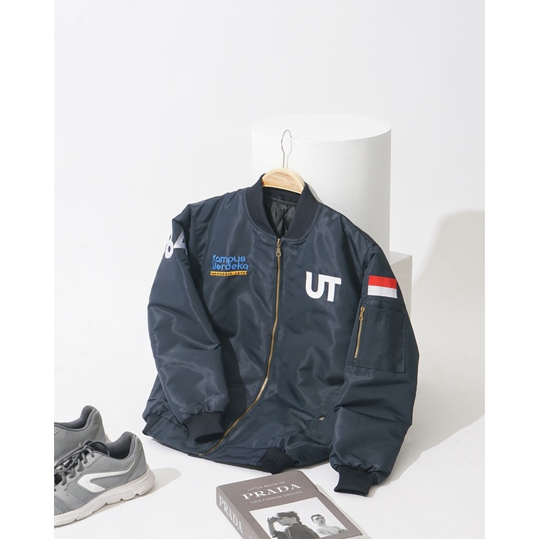 Jaket Bomber Navy Universitas Terbuka Pria/Wanita