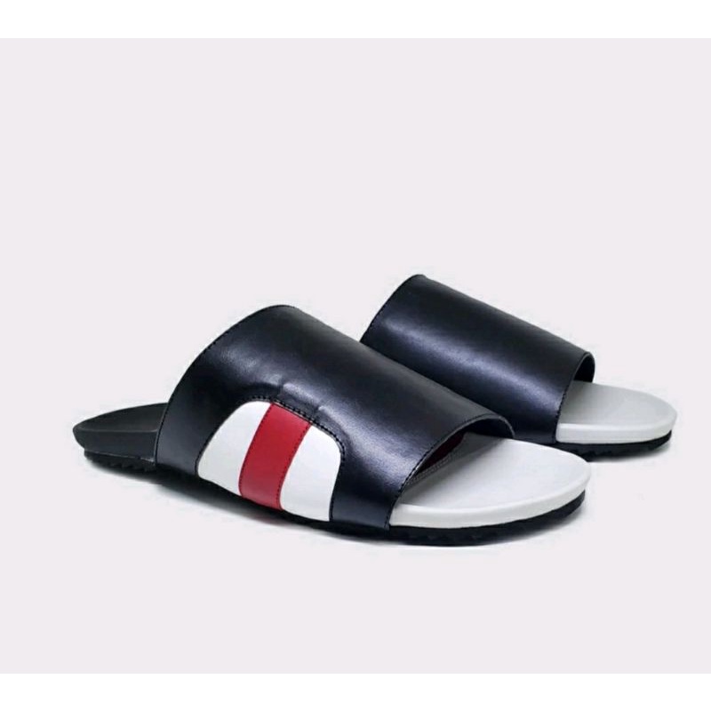 Sandal KULIT Pria Anti Slip JUMBO / Sendal OVERSIZE 43-44-45-46-47 Cowok Kaki Bule Luar negri Sendal Kaki Gemuk Hitam, 44