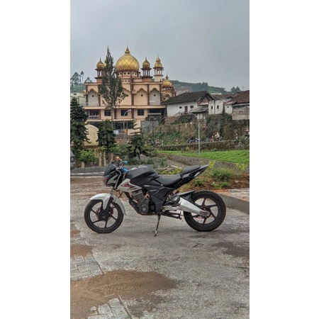 SWING ARM BANANA verza cb150verza custom mono shock. CB150R / CBR. swing arm banana custom pnp verza