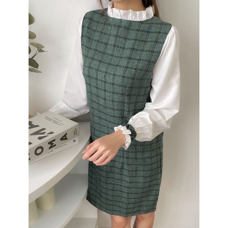 D-0189 Dress Tweed Korea Frill Neck