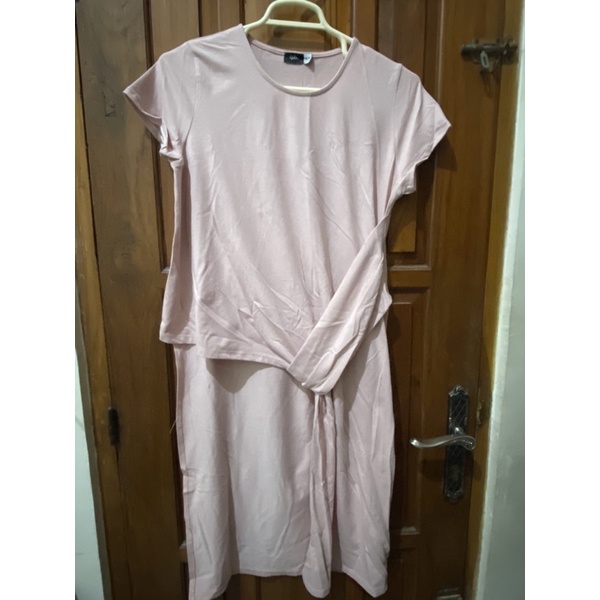 atasan isla mode preloved