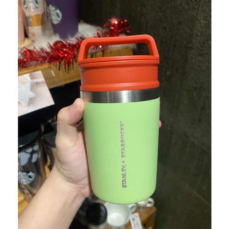 Botol minum tumbler Starbucks edisi Stanley Holiday New Edition 2022