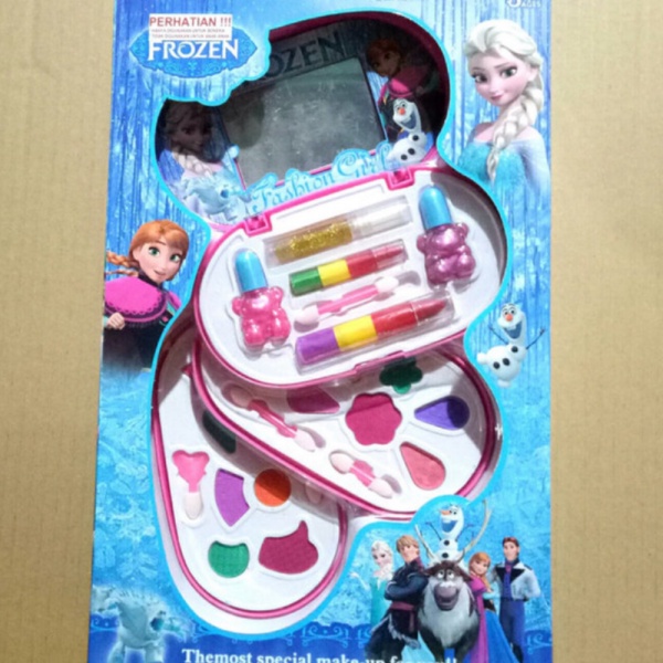 

Jual mainan make up karakter/mainan anak perempuan - Biru Diskon