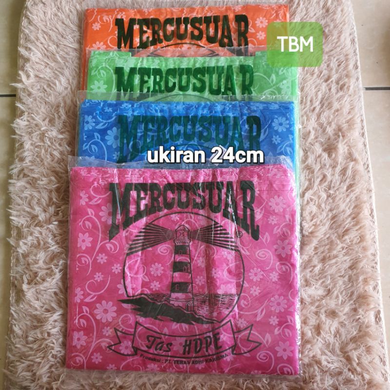 Kantong kresek  warna warni/ kantong kresek polos / plastik hajatan isi 40pcs