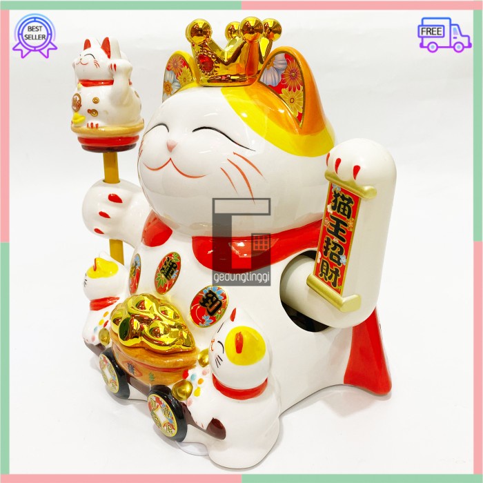 Patung Pajangan Boneka Dekorasi Hiasan Kucing Bawa Panggil Rejeki Rezeki Hoki Maneki Neko Maneko Neki ManekiNeko Lucky Cat Keberuntungan Keramik Tangan Goyang Gerak Meja Kasir Toko Restauran Cina China Jepang XL Jumbo Besar Listrik Baterai Batrai Batre