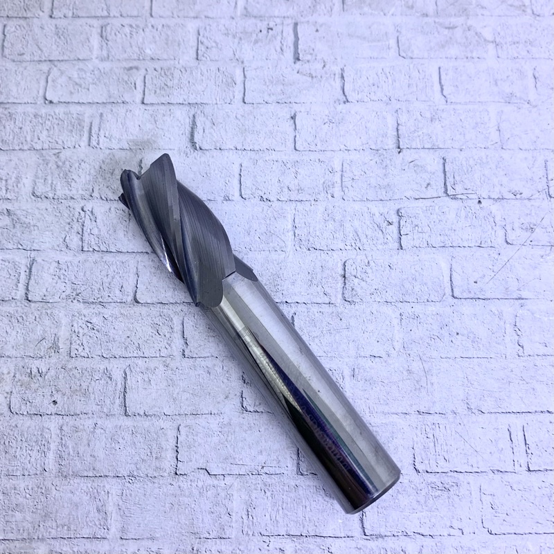 Endmill 18 mm carbide bekas seken layak pakai Endmill 18 mm