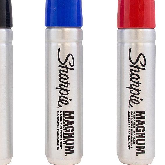 

Sharpie Magnum Marker - Black