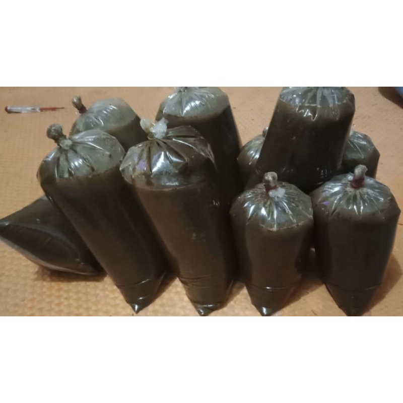 

bumbu kelapa sangrai 1kg menambah rasa masakan rendang dll