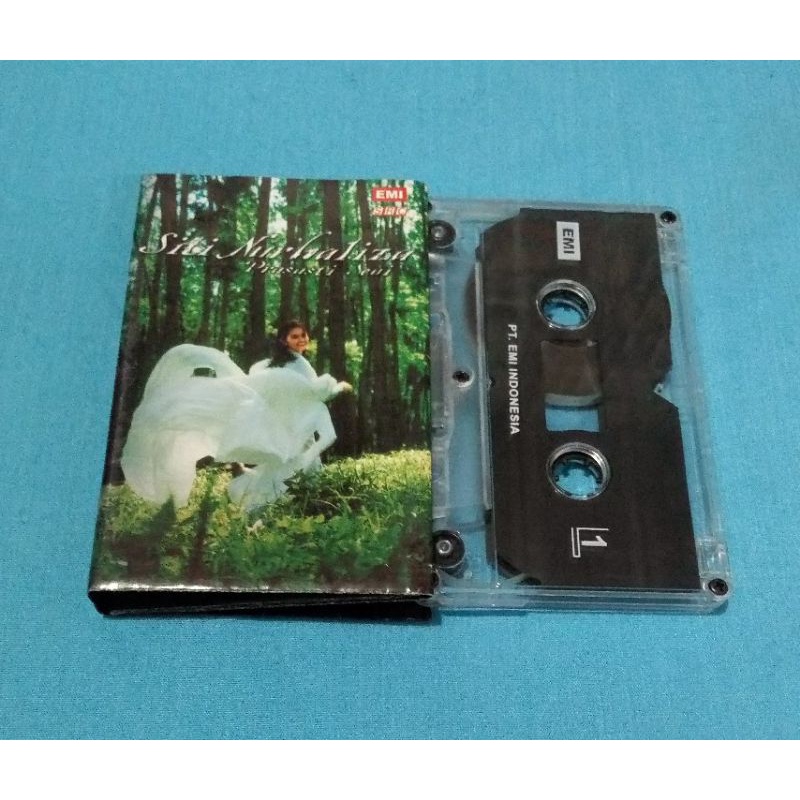 kaset pita Siti Nurhaliza