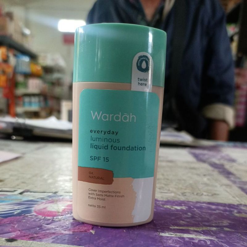 Wardah everyday Liquid pondation 35ml