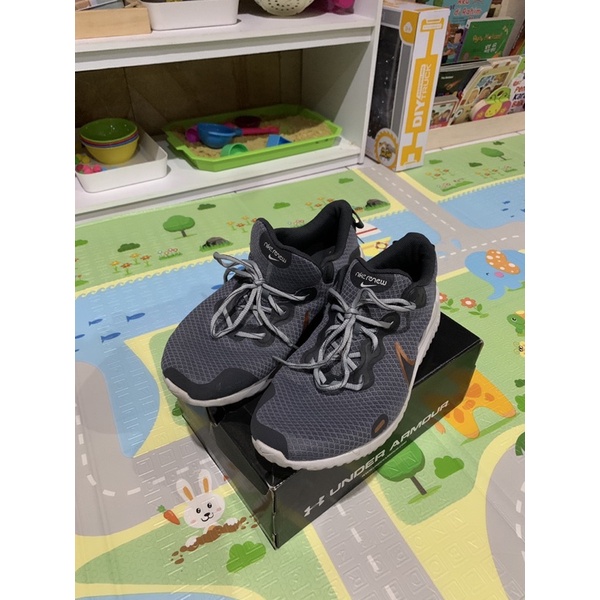 Sepatu Nike Renew Ride