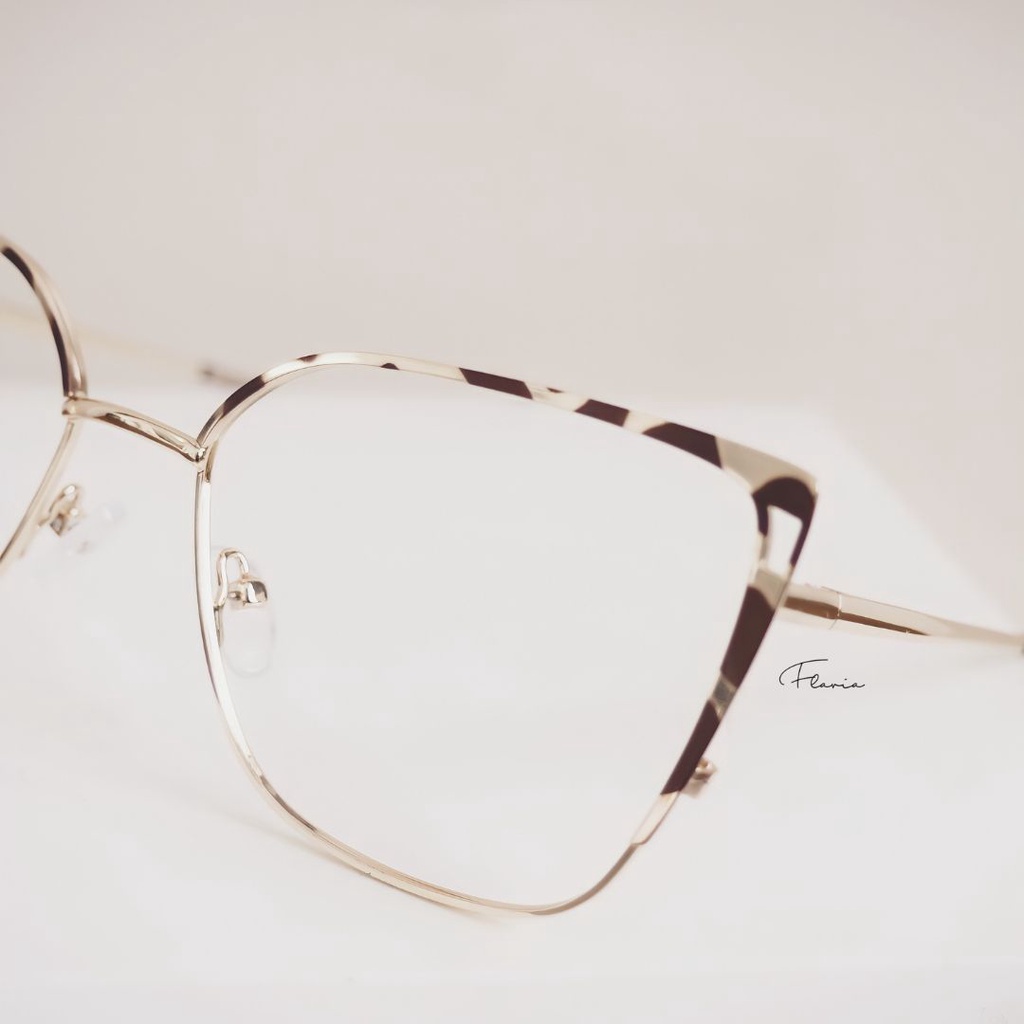 Flavia Eyewear - Kacamata Sierra Cat Eye Titanium (custom minus, photochromic, blueray, bluechromic)