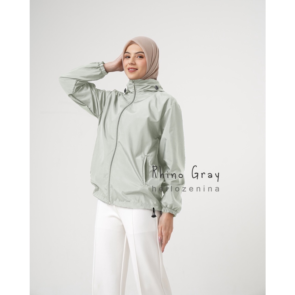 Defect Sale Jaket Wanita Niena