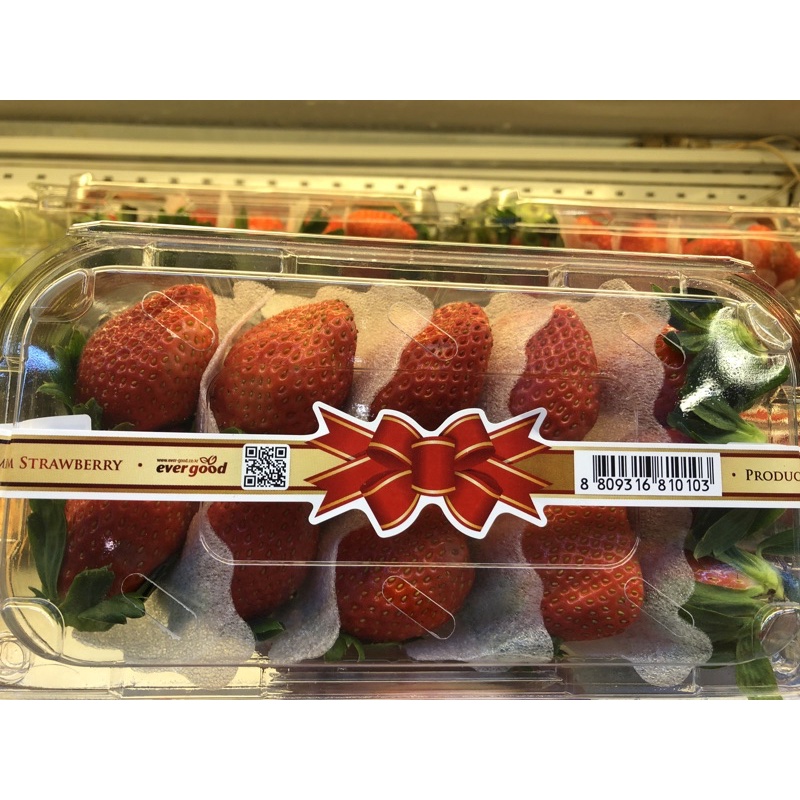 

Strawberry Korea Super 330 grm / pack