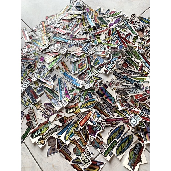 

stiker random 35 pcs