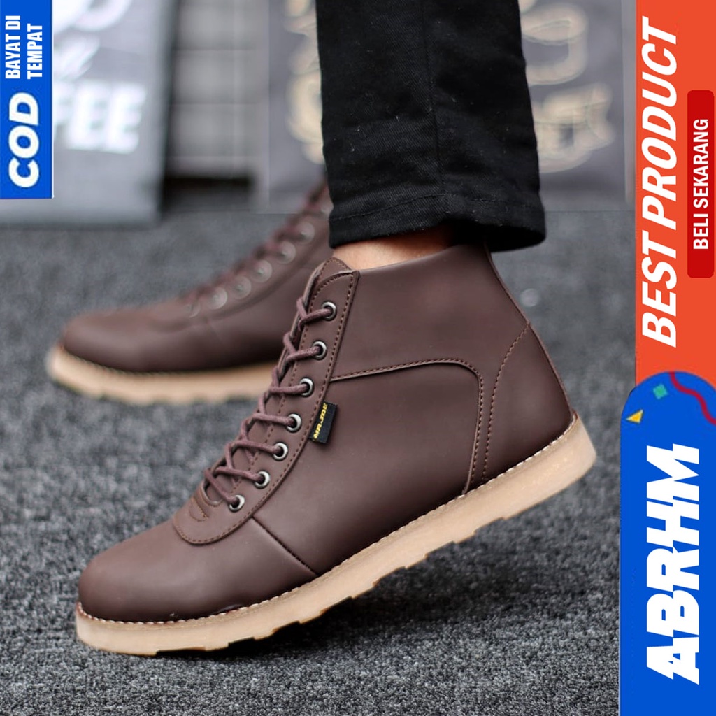 Sepatu Boots Pria Klasik Kerja Kantor Santai FullHitam Abrhm Harli