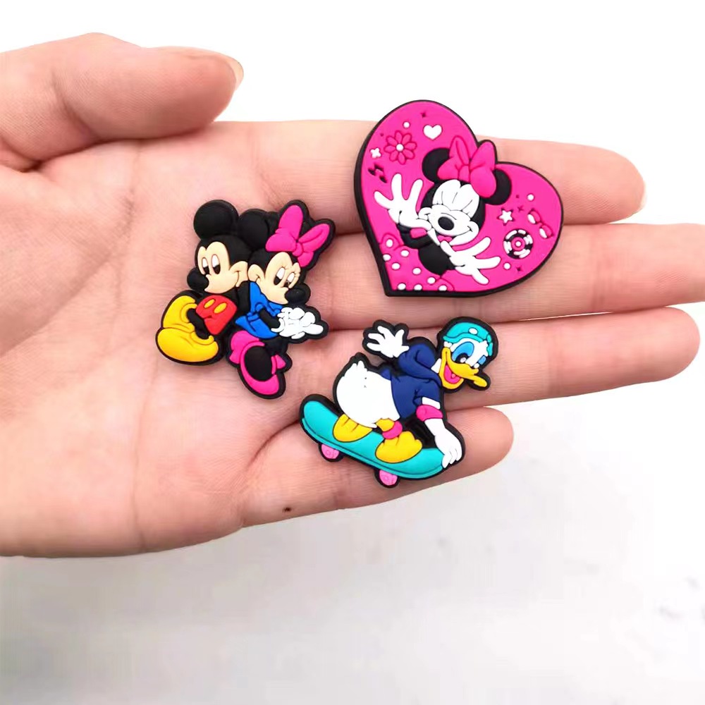 Charms Pin Jibbitz Crocs Bentuk Kartun Mickey Donald Duck Untuk Aksesoris Dekorasi Sandal