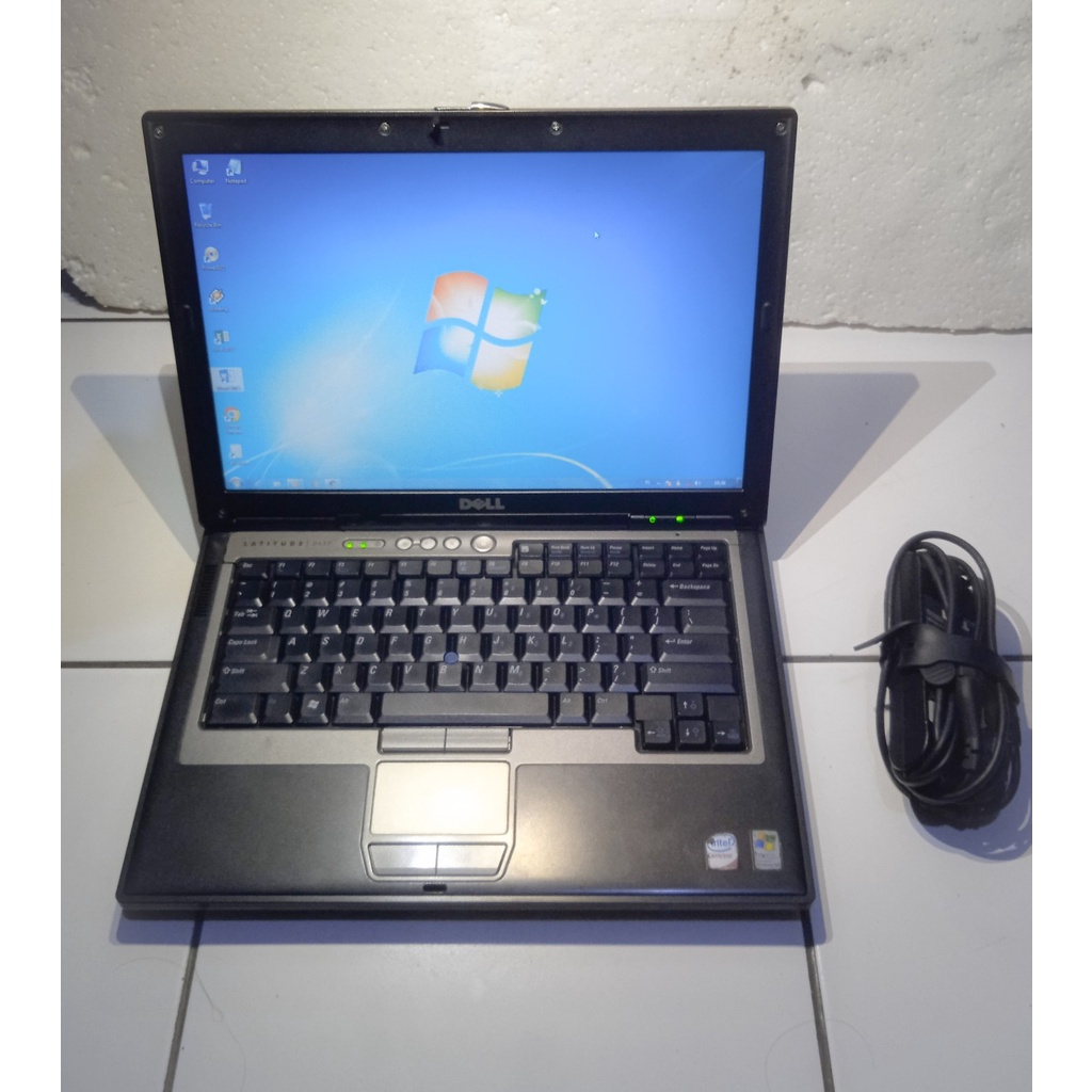 Laptop Dell 630 D630 Core2duo Second Seken Mulus