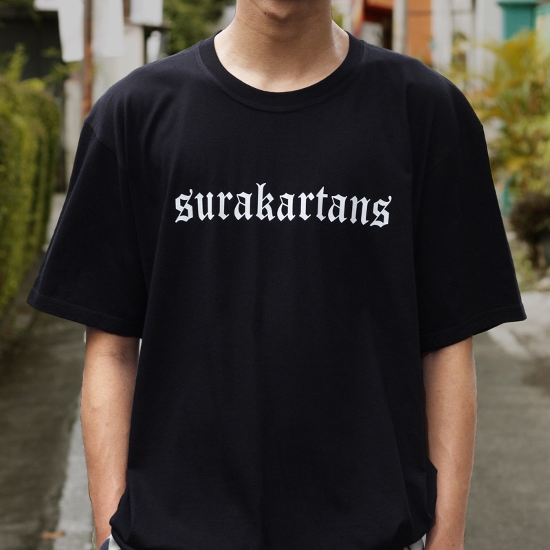 Tshirt surakartans