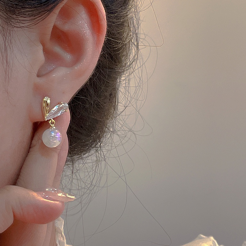 Anting Tusuk Gantung Desain Hati Hias Mutiara Untuk Wanita