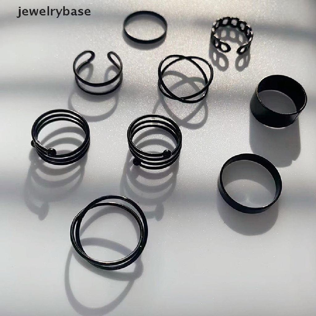 3 / 6pcs / Set Cincin Geometris Warna Hitam Metalik Gaya Vintage Punk Untuk Wanita