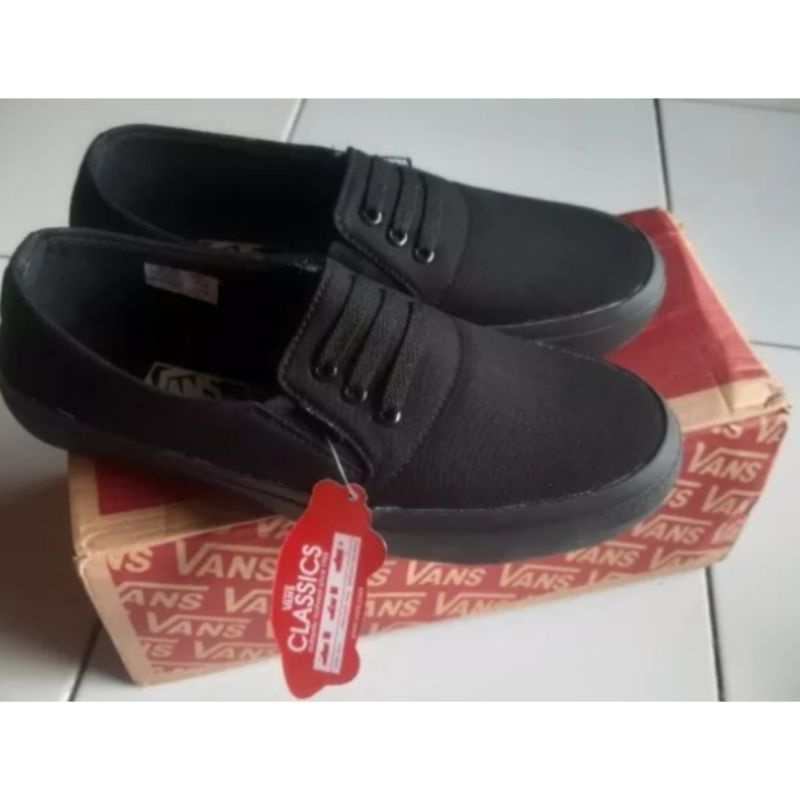 VANSS Sepatu Slop/Slip On UNISEX 35-43 (acc shoelace/tali)